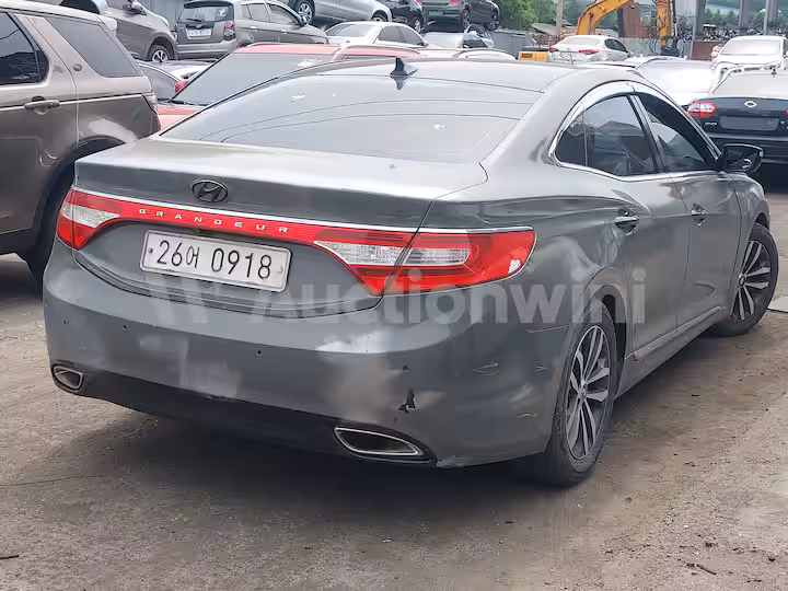 Hyundai Grandeur 2012 — 5