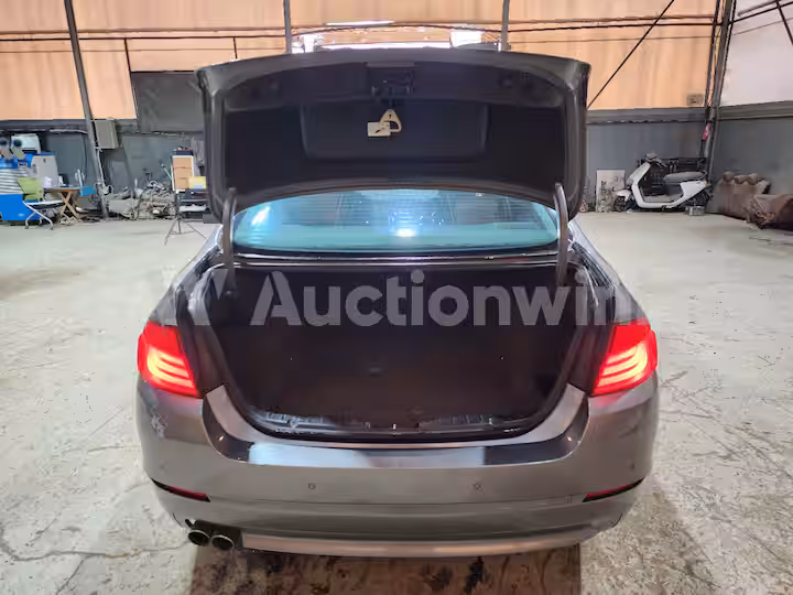 BMW 5 Series 2013 — 21