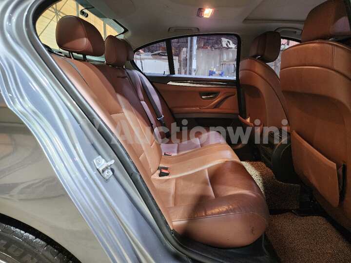 BMW 5 Series 2013 — 27