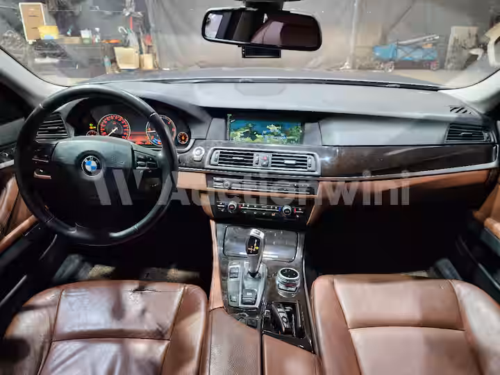 BMW 5 Series 2013 — 33