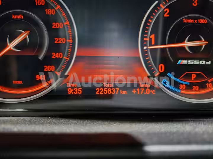BMW 5 Series 2013 — 39