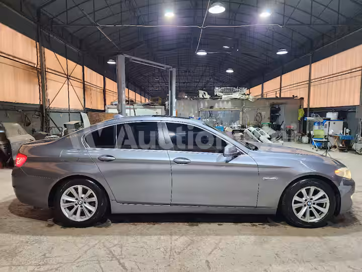 BMW 5 Series 2013 — 6