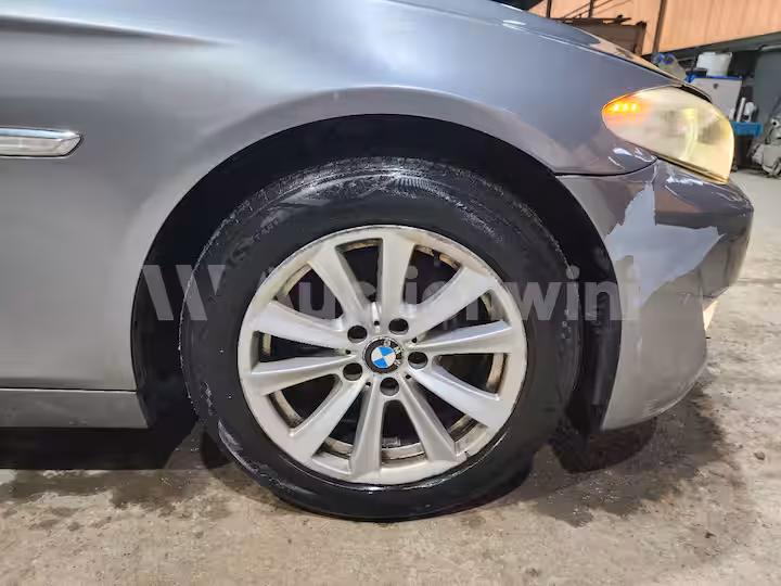 BMW 5 Series 2013 — 51