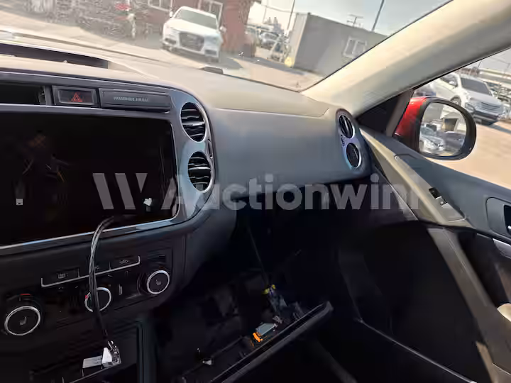Volkswagen Tiguan 2014 — 65