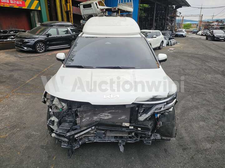 Kia Carnival 4th Gen 2021 — 2