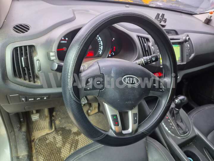 Kia Sportage 2011 — 11
