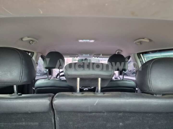 Kia Sportage 2011 — 18