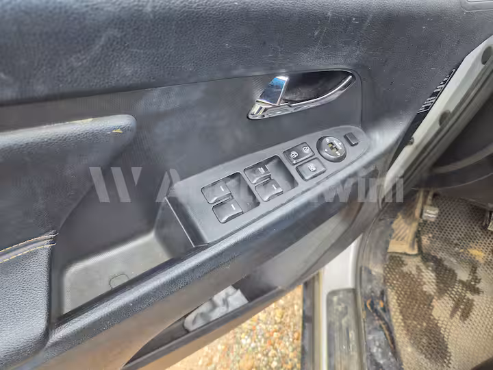 Kia Sportage 2011 — 10