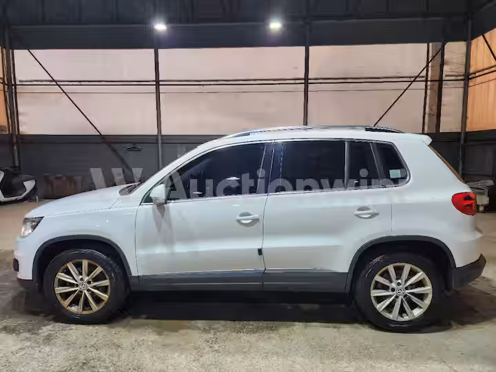 Volkswagen Tiguan 2014 — 2