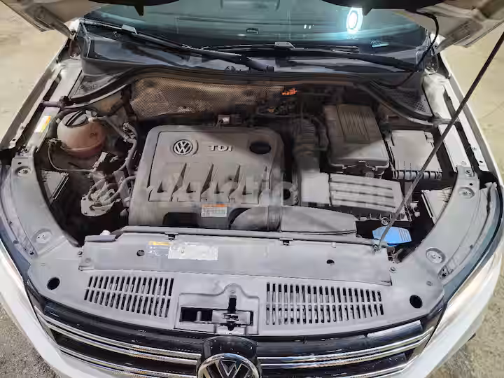 Volkswagen Tiguan 2014 — 14