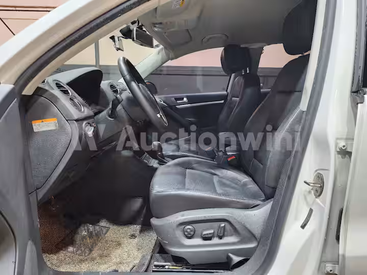 Volkswagen Tiguan 2014 — 18