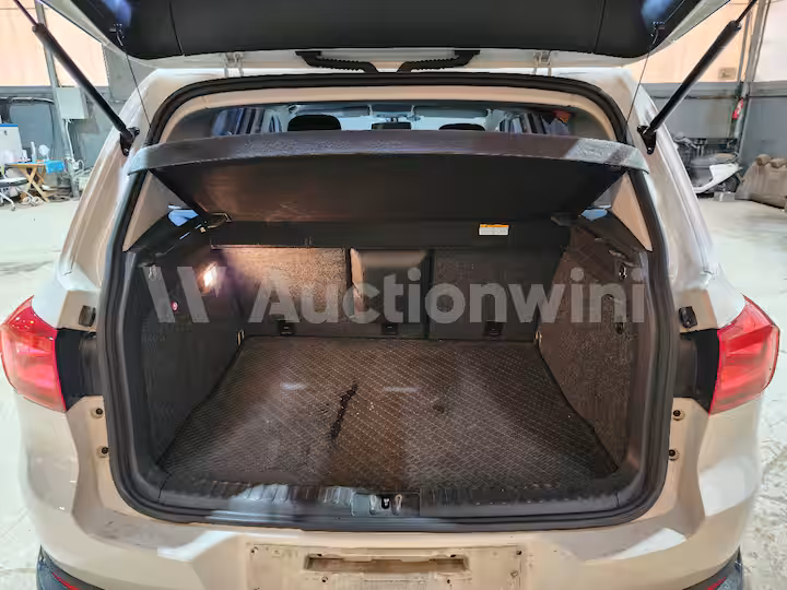 Volkswagen Tiguan 2014 — 25