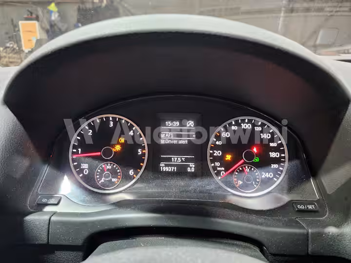 Volkswagen Tiguan 2014 — 39