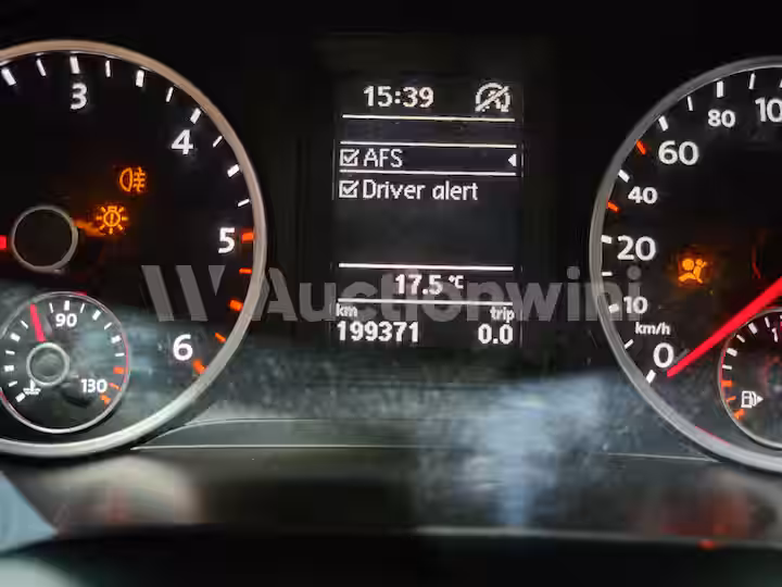 Volkswagen Tiguan 2014 — 40
