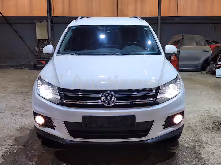 Volkswagen Tiguan 2014 — 9
