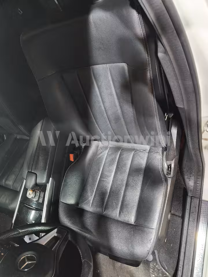 Mercedes Benz E Class 2014 — 17