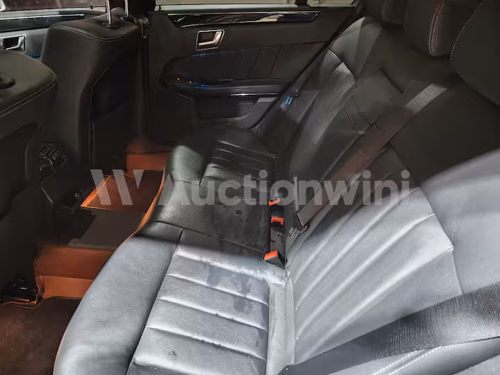 Mercedes Benz E Class 2014 — 20
