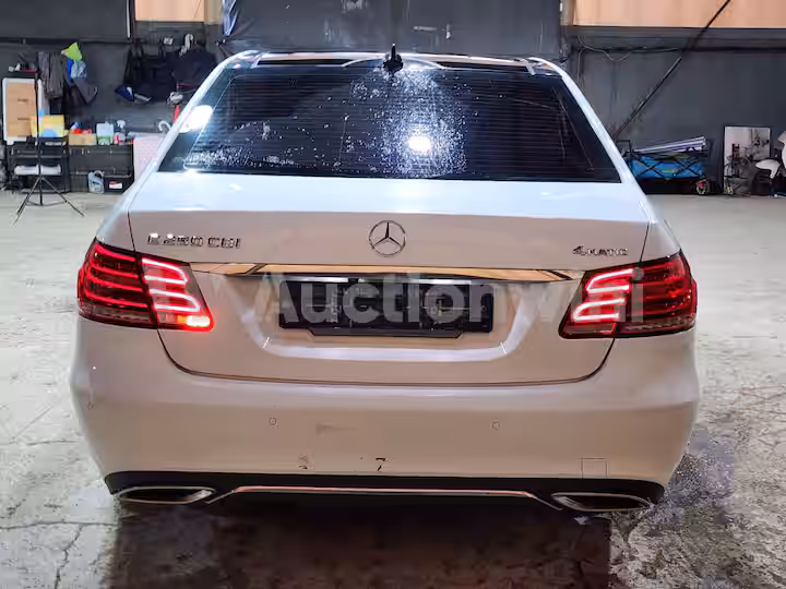 Mercedes Benz E Class 2014 — 4