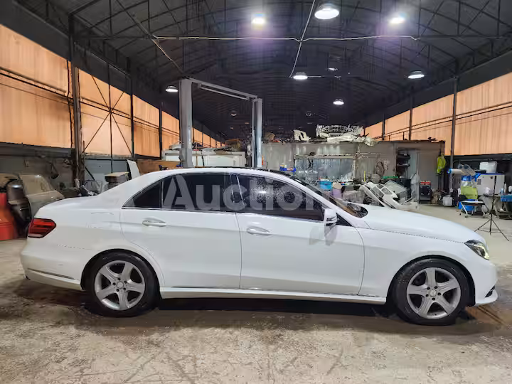 Mercedes Benz E Class 2014 — 6