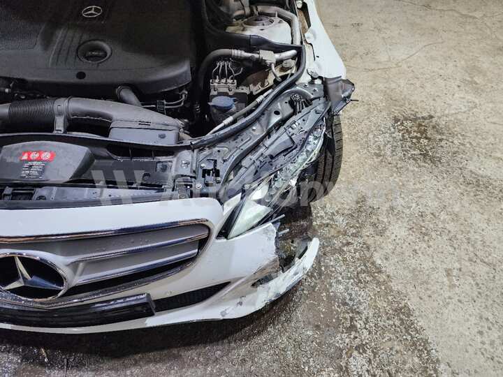 Mercedes Benz E Class 2014 — 62