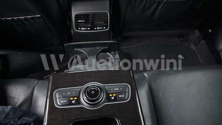 Kia K7 2013 — 7