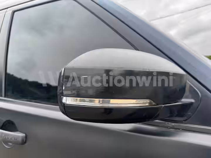 Land Rover Discovery 2015 — 18