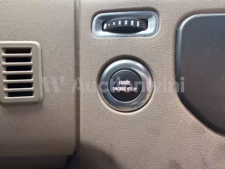 Land Rover Discovery 2015 — 29