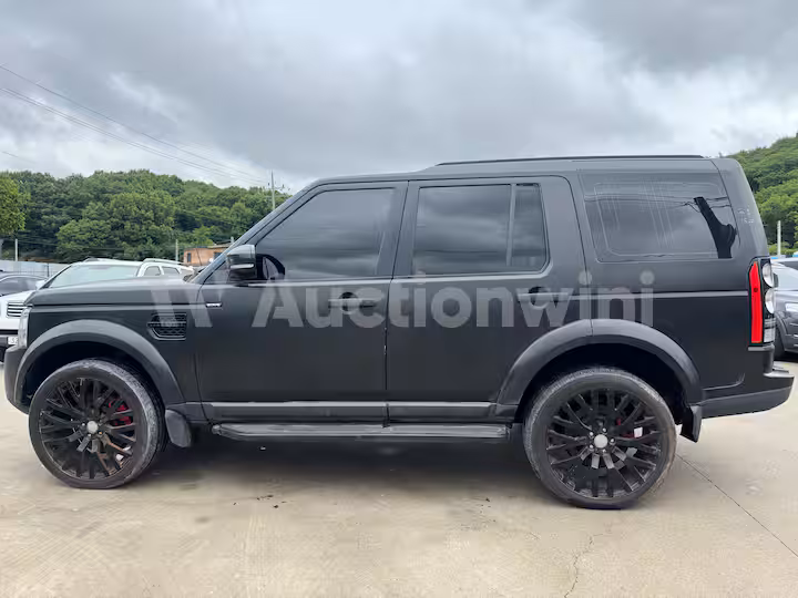 Land Rover Discovery 2015 — 10