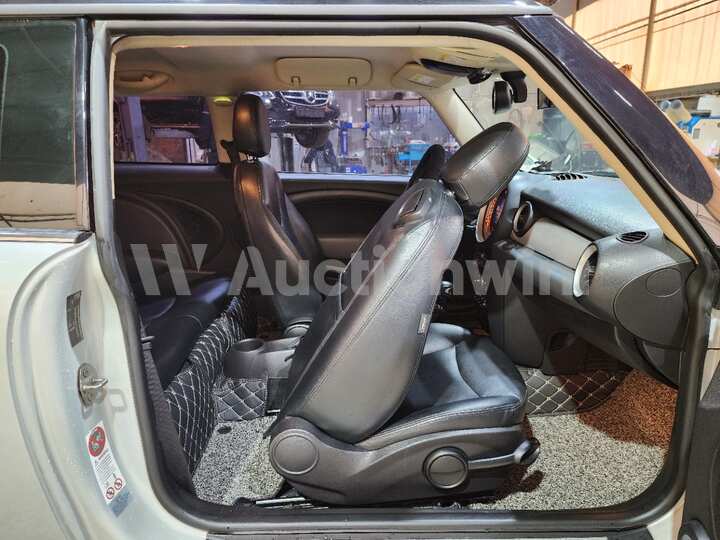 Mini Cooper 2012 — 28