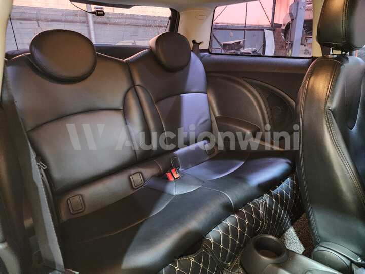 Mini Cooper 2012 — 29