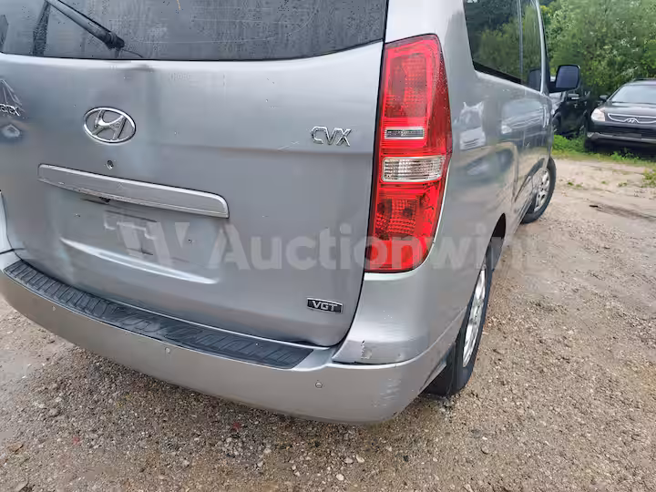 Hyundai Starex 2013 — 11