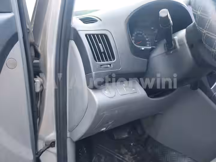 Hyundai Starex 2013 — 41