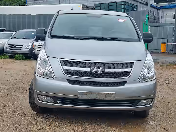 Hyundai Starex 2013 — 7