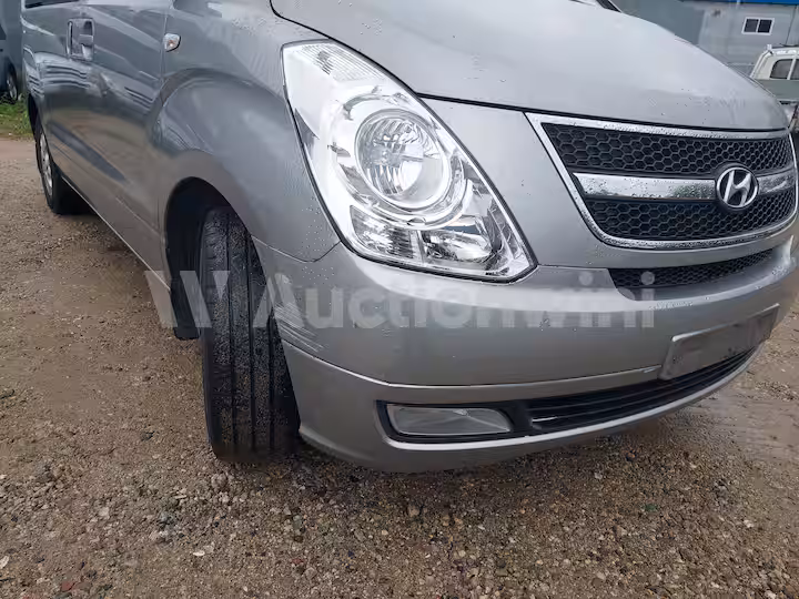 Hyundai Starex 2013 — 8
