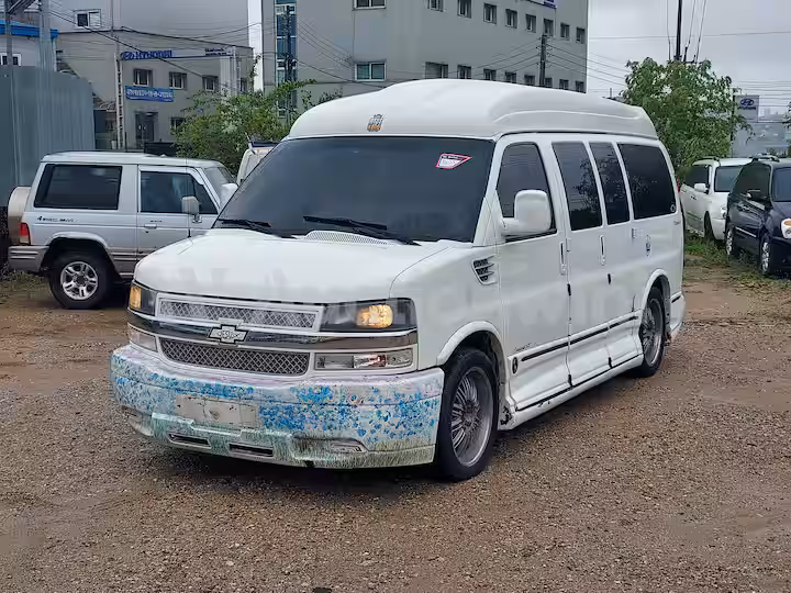 Chevrolet Explorer Van 2008 — 2