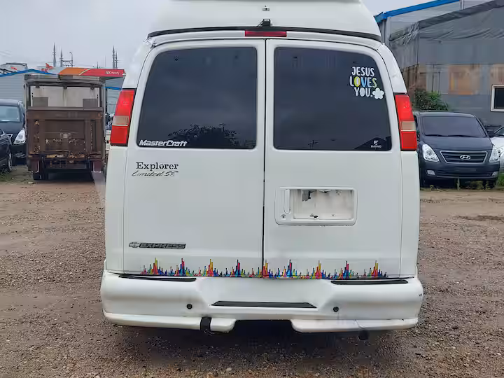 Chevrolet Explorer Van 2008 — 4