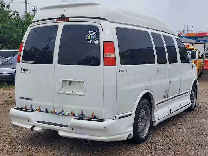 Chevrolet Explorer Van 2008 — 5