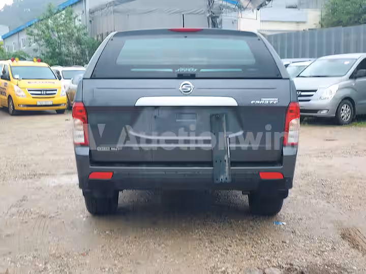 KGM (Ssangyong) Korando 2015 — 4