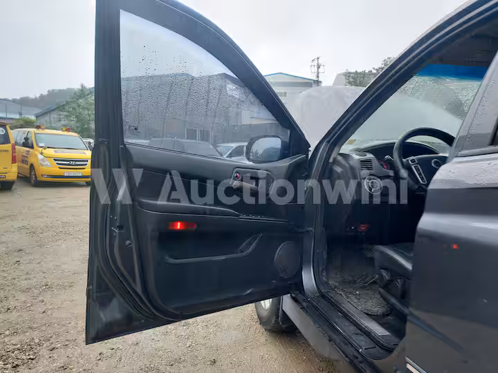 KGM (Ssangyong) Korando 2015 — 38