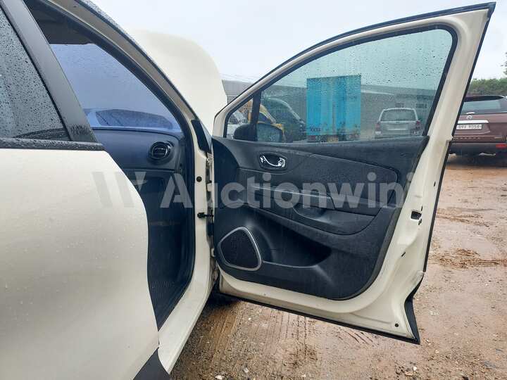 Renault QM3 2014 — 24