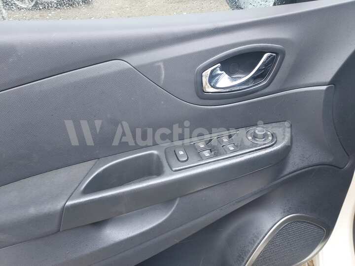 Renault QM3 2014 — 38