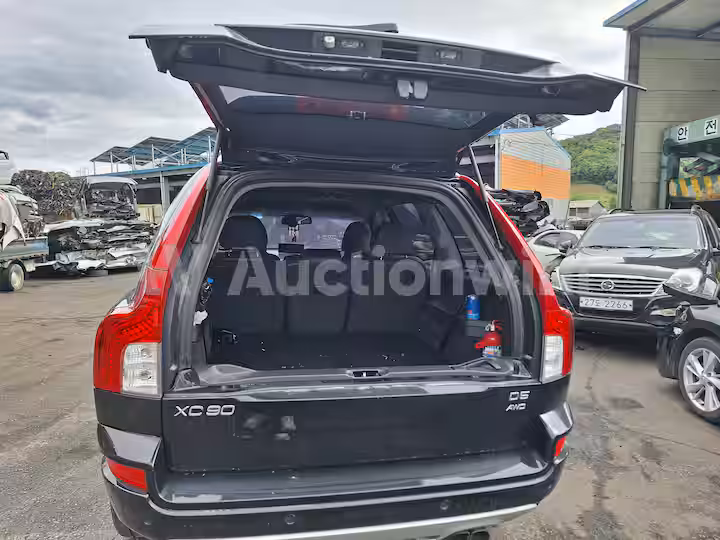 Volvo XC90 2012 — 34