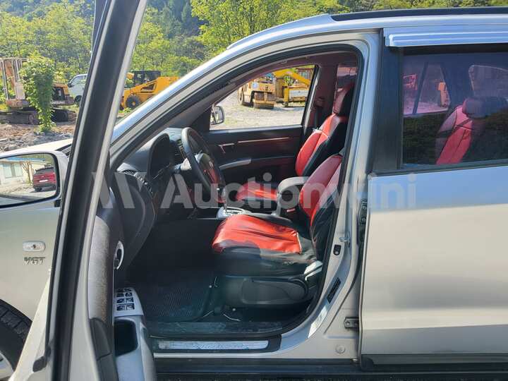 Hyundai SantaFe 2009 — 44