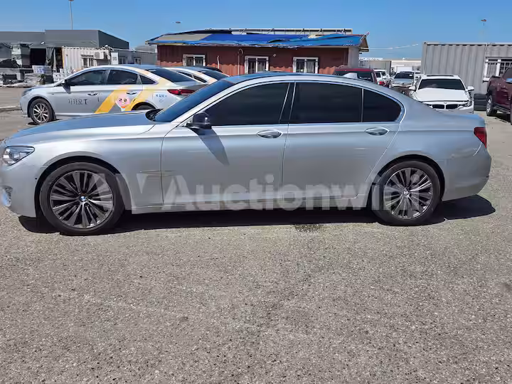 BMW 7 Series 2013 — 2