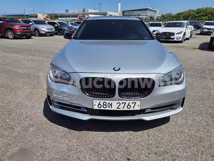 BMW 7 Series 2013 — 12