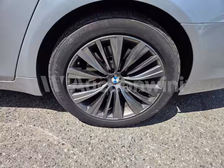 BMW 7 Series 2013 — 20