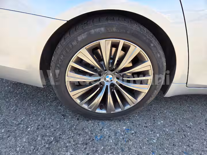 BMW 7 Series 2013 — 23