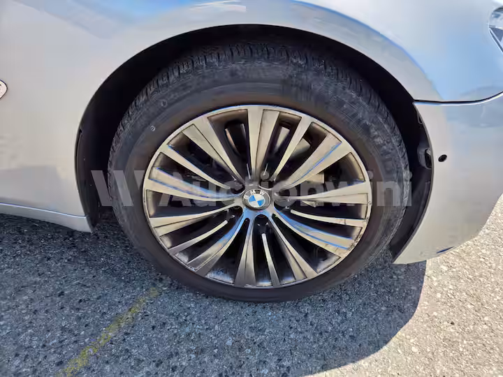 BMW 7 Series 2013 — 26