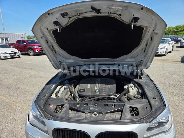BMW 7 Series 2013 — 29