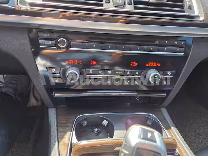 BMW 7 Series 2013 — 55